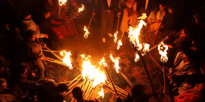 Newroz-fuegos-e1742993668643-660×330